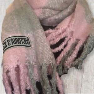 Super warm and soft Victoria Secret pink and grey scarf
